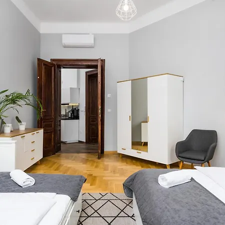 Beautiful Apartment, Great Location, Old Town & Kazimierz Cracovia